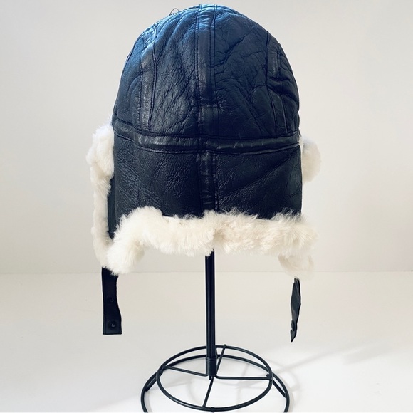 Leather trapper hat main image 5